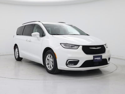 Photo of a 2022 Chrysler Pacifica Touring L 4DR Mini-Van for sale