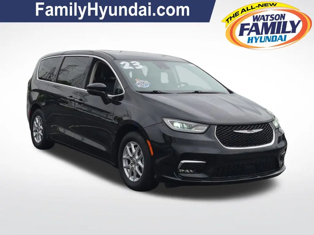 2023 Chrysler Pacifica
