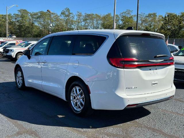2023 Chrysler Pacifica - $18,898