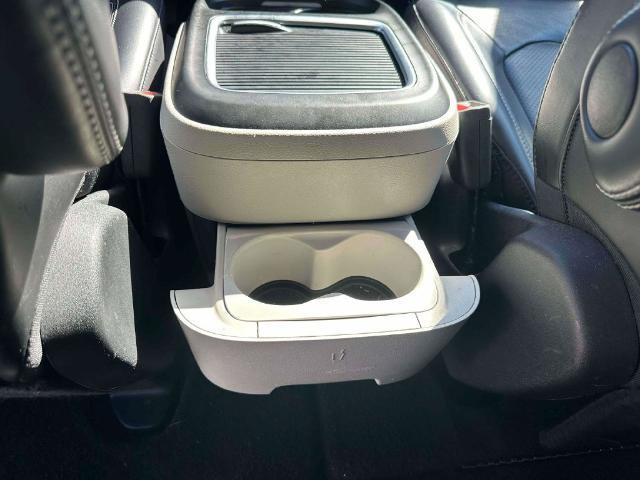 2023 Chrysler Pacifica - $18,898
