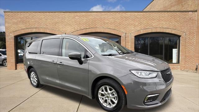 Preowned 2023 Chrysler Pacifica Touring L for Sale
