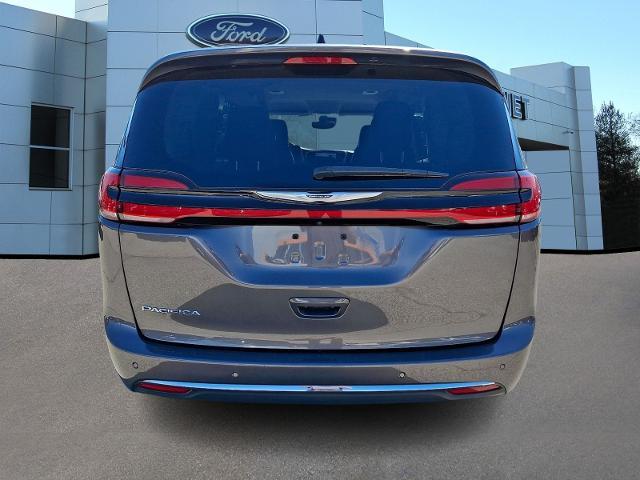 2023 Chrysler Pacifica - $19,500
