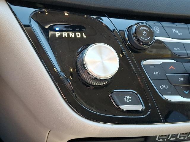 2023 Chrysler Pacifica - $19,500