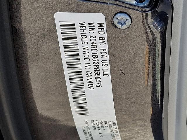 2023 Chrysler Pacifica - $19,500
