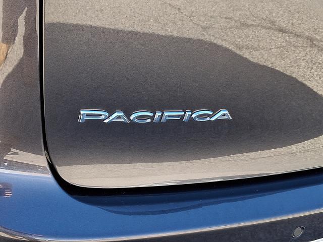 2023 Chrysler Pacifica - $19,500