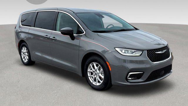 Preowned 2023 Chrysler Pacifica Touring L for Sale