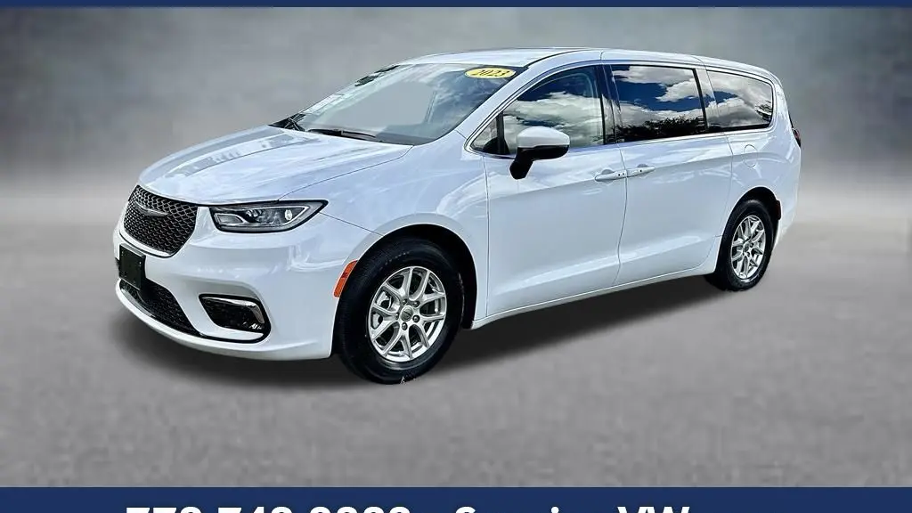 Preowned 2023 Chrysler Pacifica Touring L for Sale