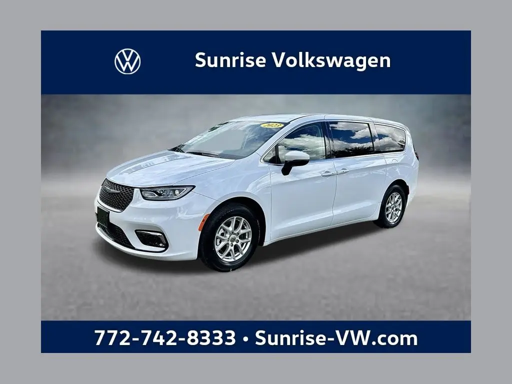 2023 Chrysler Pacifica - $18,121