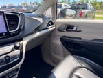 2023 Pacifica Thumbnail 16
