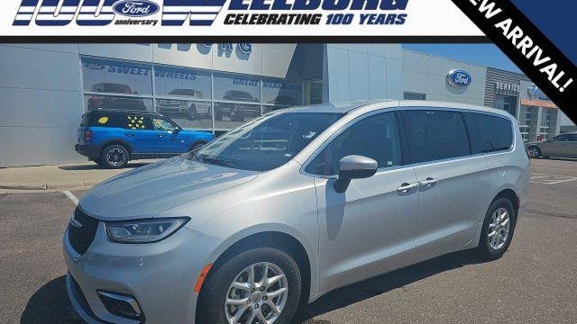 Preowned 2023 Chrysler Pacifica Touring L for Sale