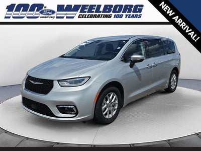 2023 Chrysler Pacifica Touring L 4DR Mini-Van