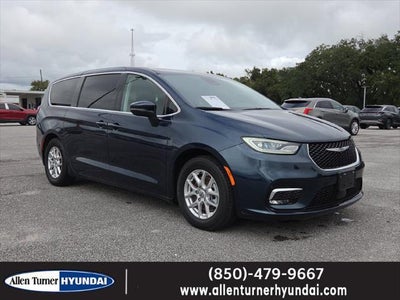 2023 Chrysler Pacifica Touring L 4DR Mini-Van