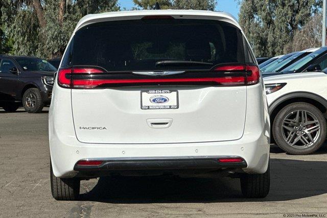 2023 Chrysler Pacifica - $19,400