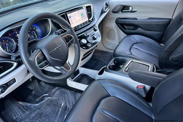 2023 Chrysler Pacifica - $19,400