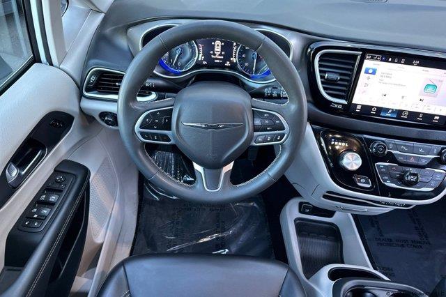 2023 Chrysler Pacifica - $19,400