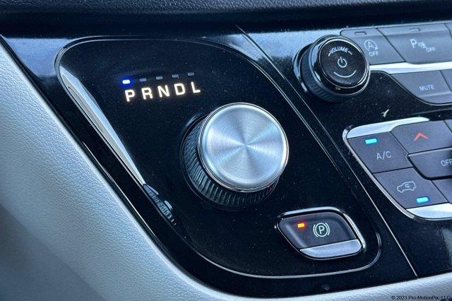2023 Chrysler Pacifica - $19,400