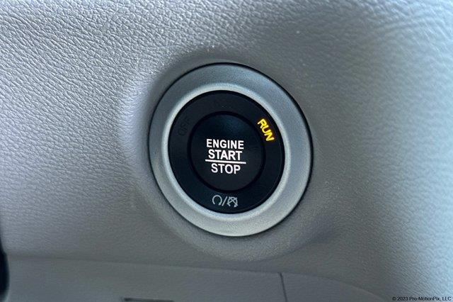 2023 Chrysler Pacifica - $19,400