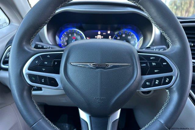 2023 Chrysler Pacifica - $19,400