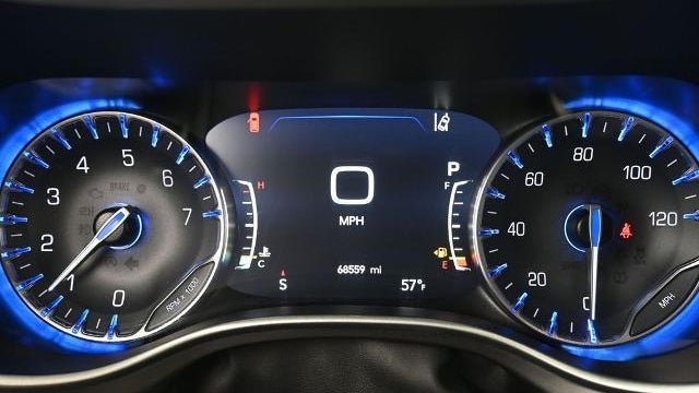 2023 Chrysler Pacifica Touring L