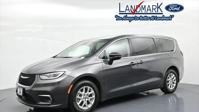 Preowned 2023 Chrysler Pacifica Touring L for Sale