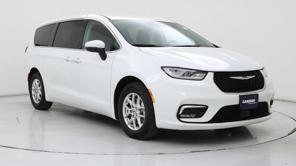 Preowned 2023 Chrysler Pacifica Touring L for Sale