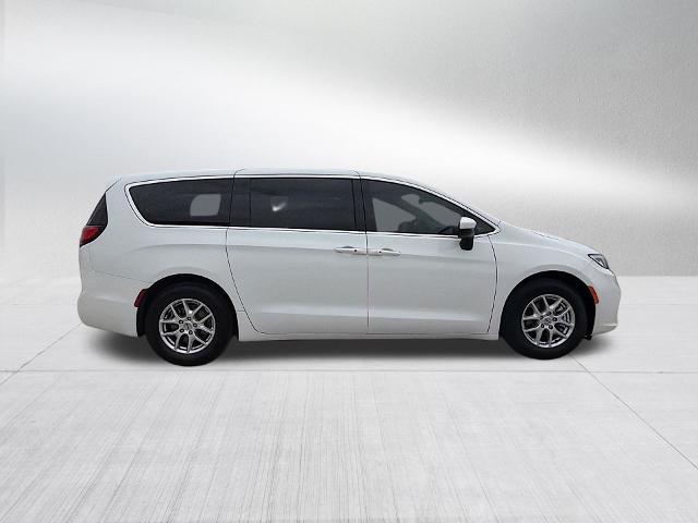2023 Chrysler Pacifica - $21,557