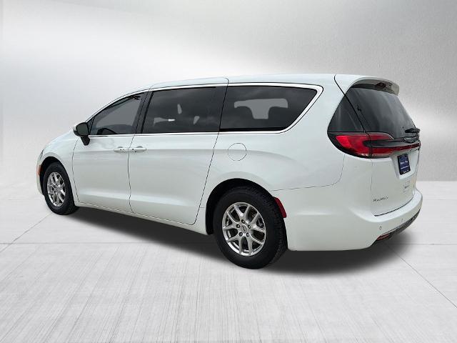 2023 Chrysler Pacifica - $21,557