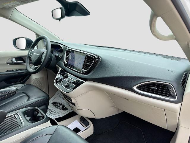 2023 Chrysler Pacifica - $21,557