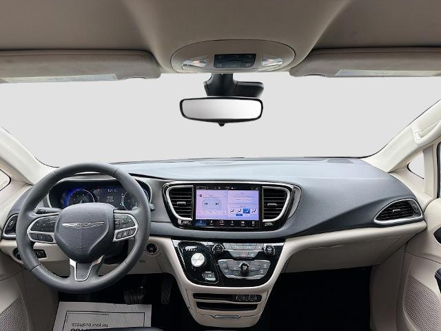 2023 Chrysler Pacifica - $17,290