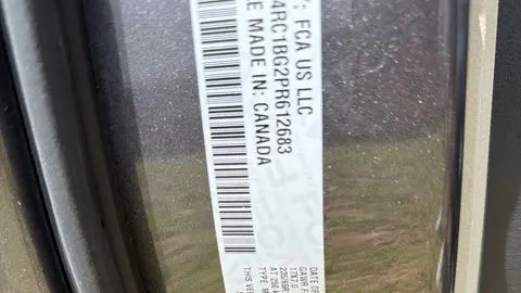 2023 Chrysler Pacifica Touring L