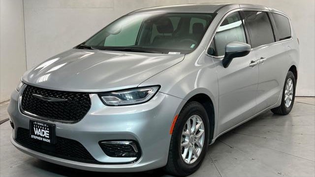 Preowned 2023 Chrysler Pacifica Touring L for Sale