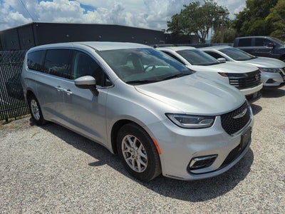 Photo of a 2023 Chrysler Pacifica Touring L 4DR Mini-Van for sale