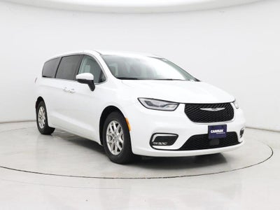 Photo of a 2023 Chrysler Pacifica Touring L 4DR Mini-Van for sale