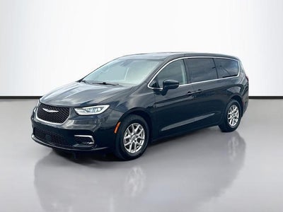 Photo of a 2023 Chrysler Pacifica Touring L 4DR Mini-Van for sale
