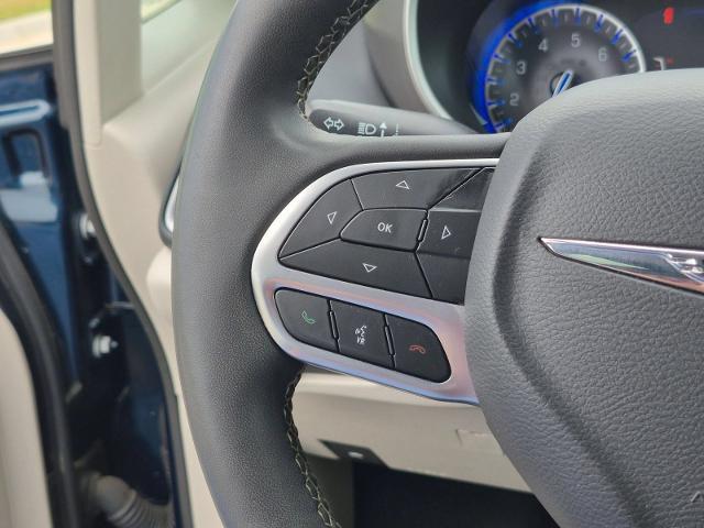 2023 Chrysler Pacifica - $22,000