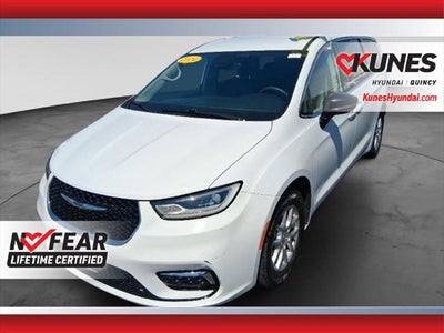 2024 Chrysler Pacifica Touring L 4DR Mini-Van