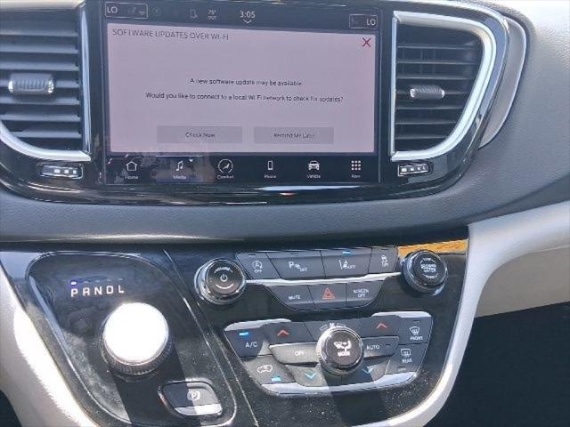 2024 Chrysler Pacifica - $24,966