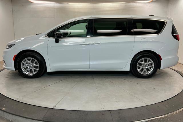 2024 Chrysler Pacifica - $20,999