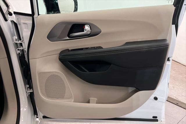 2024 Chrysler Pacifica - $20,999