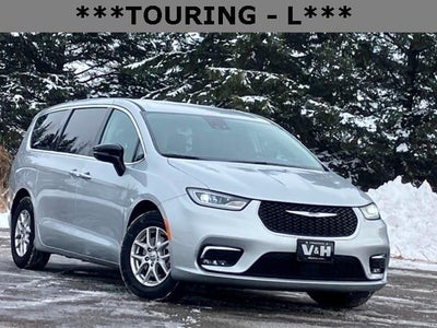 2024 Chrysler Pacifica Touring L 4DR Mini-Van