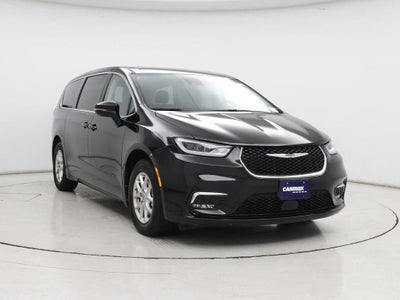 Photo of a 2024 Chrysler Pacifica Touring L 4DR Mini-Van for sale