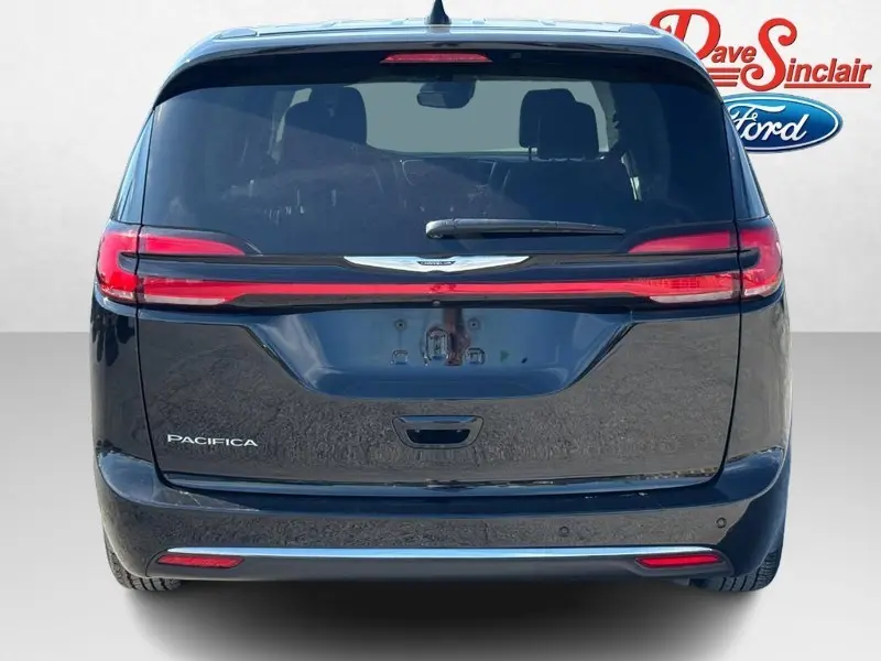 2024 Chrysler Pacifica - $24,995