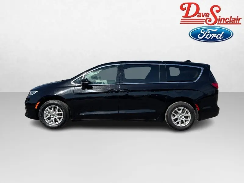 2024 Chrysler Pacifica - $24,995
