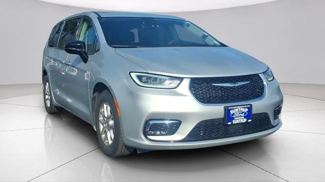 Preowned 2024 Chrysler Pacifica Touring L for Sale