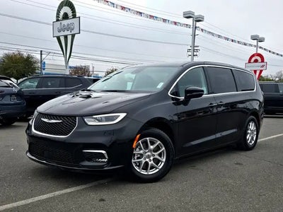 2024 Chrysler Pacifica Touring L 4DR Mini-Van