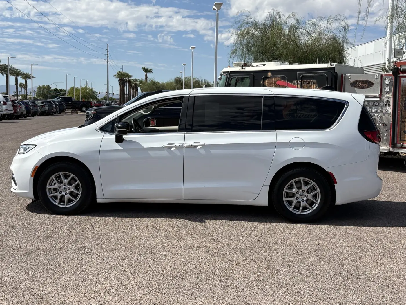 2024 Chrysler Pacifica