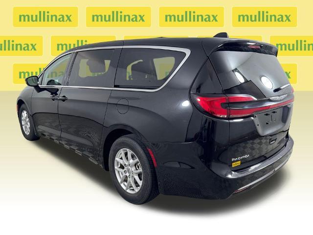 2024 Chrysler Pacifica - $21,501