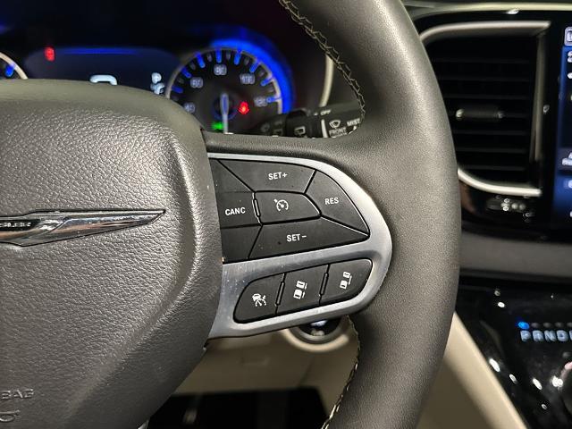 2024 Chrysler Pacifica - $21,501