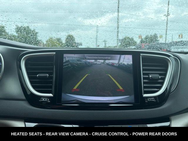 2024 Chrysler Pacifica - $22,494