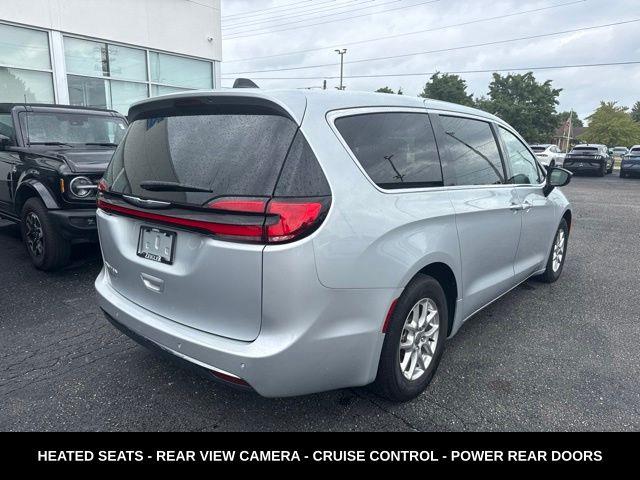2024 Chrysler Pacifica - $22,494